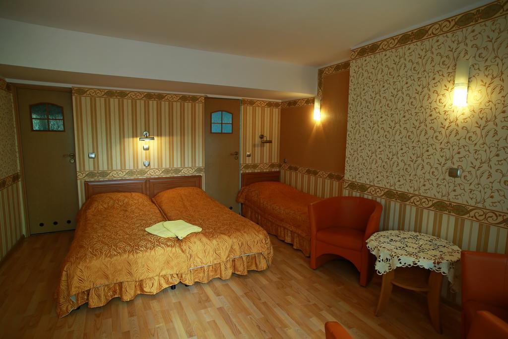 Abwentur Pokoje Gdańsk Extérieur photo